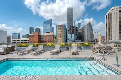 Experience luxury with a rooftop splash pool offer