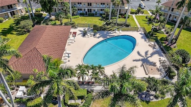 Bird's eye view of a pool area