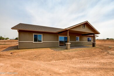 1495 W Saddle Rd, Paulden, AZ 86334 - photo 2