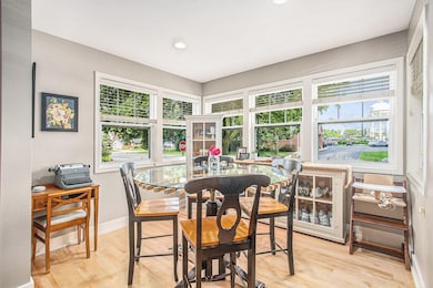 532 E Main Ave, Zeeland, MI 49464 - photo 6