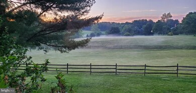 8508 Paddockview Dr, Gaithersburg, MD 20882 - photo 6