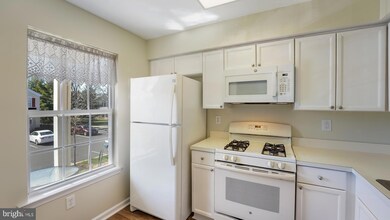 3662 Nancy Ward Cir unit 63, Doylestown, PA 18902 - photo 4