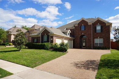 View of front of house featuring a front lawn