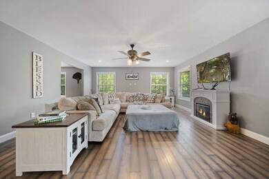 1972 Claysville Rd, Crossville, TN 38571 - photo 7