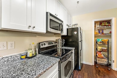 105 N River Dr unit A, Atlanta, GA 30350 - photo 4