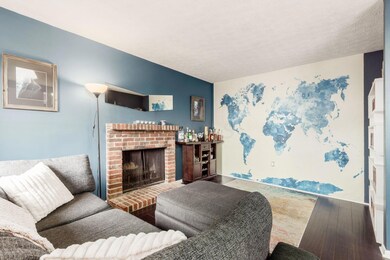 891 Westbury Ln S unit 10A, Columbus, OH 43228 - photo 5