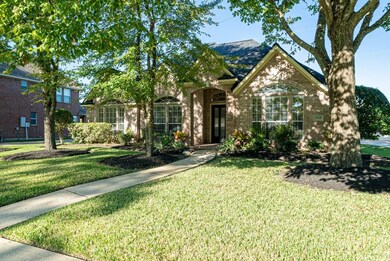 2001 Trail View, Friendswood, TX 77546 - photo 2