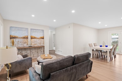 7513 W Galoway Ave, Wichita, KS 67212 - photo 6