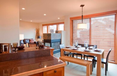 KitchenView