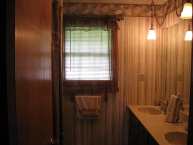 205 Oakley Dr, Cookeville, TN 38506 - photo 5