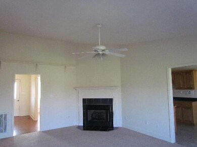 2110 Coldstream Dr, Lawrenceburg, KY 40342 - photo 5