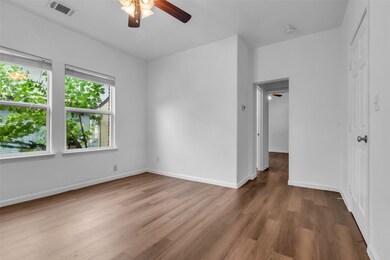 So much natural light!
