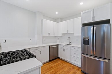 35 Newport St unit 1, Dorchester, MA 02125 - photo 2