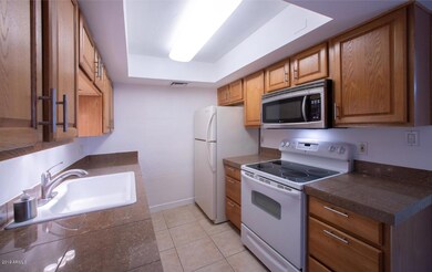3030 E. Clarendon Avenue #6