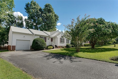 11237 Kingfisher Terrace, Midlothian, VA 23112 - photo 3