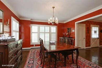 Lovely dining room setting for memories with famil