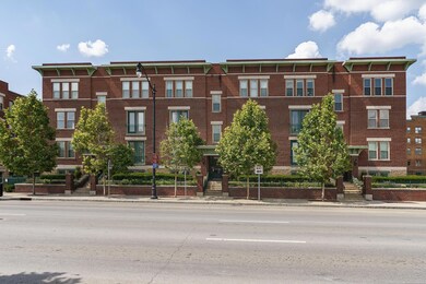 114 e Mound St #1-3