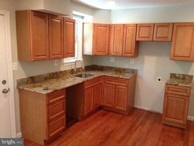 2003 Iverson St, Temple Hills, MD 20748 - photo 2