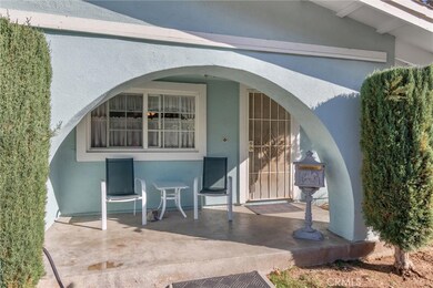 28160 Foxlane Dr, Canyon Country, CA 91351 - photo 5