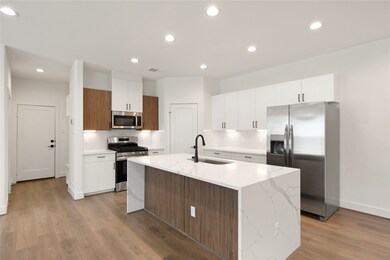 2761 Sunny Briar Dr, Katy, TX 77493 - photo 4