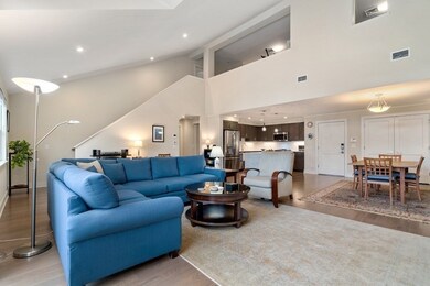 77 Court St unit 311, Newton, MA 02458 - photo 6