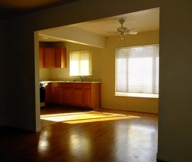 05-Kitchen from Lv Rm
