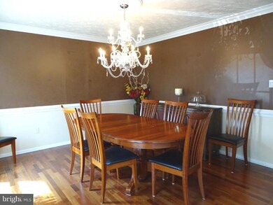 7804 Limestone Ct, Ellicott City, MD 21043 - photo 4