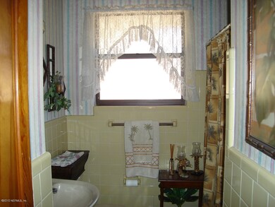 2586 Broward Rd, Jacksonville, FL 32218 - photo 7