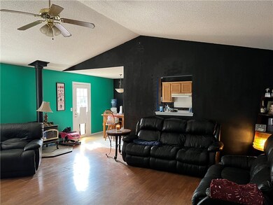 815 Costales Ln, Bethel Heights, AR 72764 - photo 6