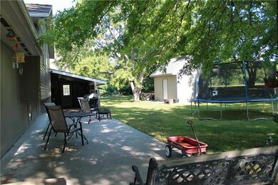 414 Linden Place, Raymore, MO 64083 - photo 4