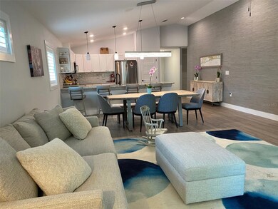 2933 Maiden Ln, Sarasota, FL 34231 - photo 5