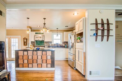 18392 Chaucer Ln, South Bend, IN 46637 - photo 5