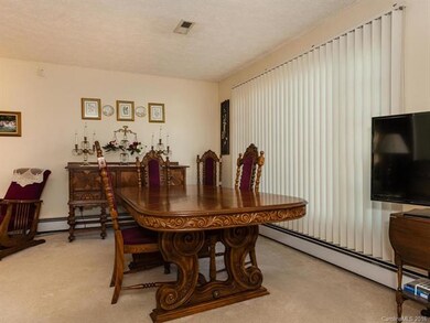 1500 N Main St, Hendersonville, NC 28792 - photo 4