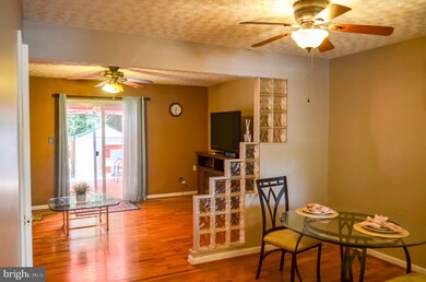 63 Cobber Ln, Baltimore, MD 21229 - photo 4