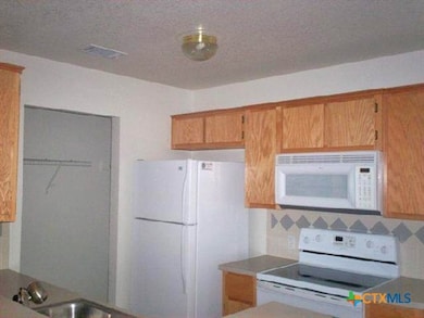 5704 Allstar Ct, Killeen, TX 76543 - photo 3