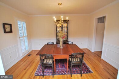 15216 Falconbridge Terrace, North Potomac, MD 20878 - photo 7