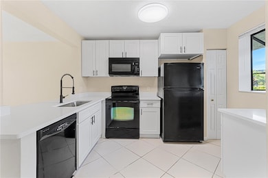 2073 Skimmer Ct W unit 211, Clearwater, FL 33762 - photo 4