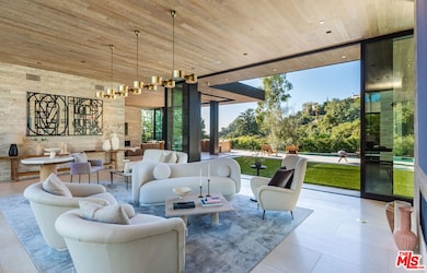 1335 Carla Ln, Beverly Hills, CA 90210 - photo 6