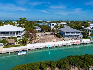 256-W-Seaview-Circle-lot-canal-view