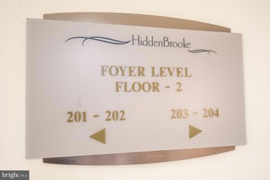 7880 Rolling Woods Ct unit 204, Springfield, VA 22152 - photo 7