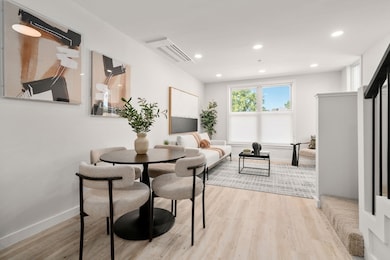 602 Canterbury St unit 4, Roslindale, MA 02131 - photo 4