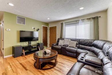 70 Sheridan Way, Sparks, NV 89431 - photo 5