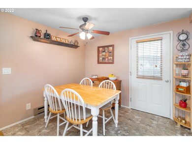 240 Columbia Loop Rd, Roseburg, OR 97471 - photo 6