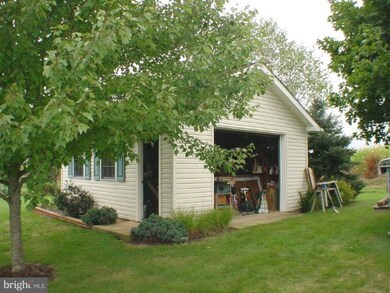 9891 Woodbine Way, New Market, VA 22844 - photo 5