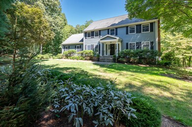 10 Carissa Ln, Greenwich, CT 06830 - photo 2