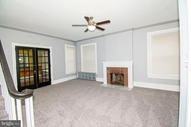 240 Beech St, Pottstown, PA 19464 - photo 3