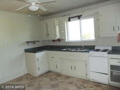 2718 Tedious Creek Rd, Toddville, MD 21672 - photo 2