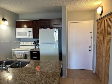 Coral Springs Tower Club unit 503B, Coral Springs, FL 33065 - photo 7