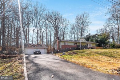 16321 Lea Dr, Bowie, MD 20715 - photo 4