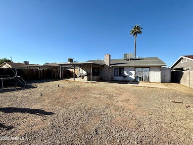 7211 W. Claremont St